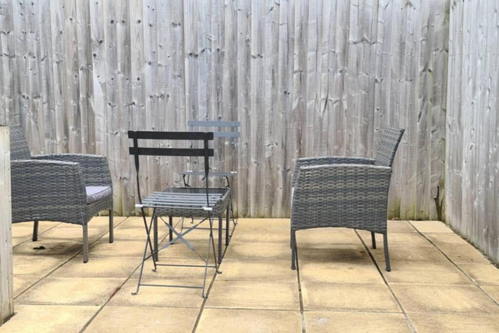 Swansea City Centre Townhouse Extérieur photo